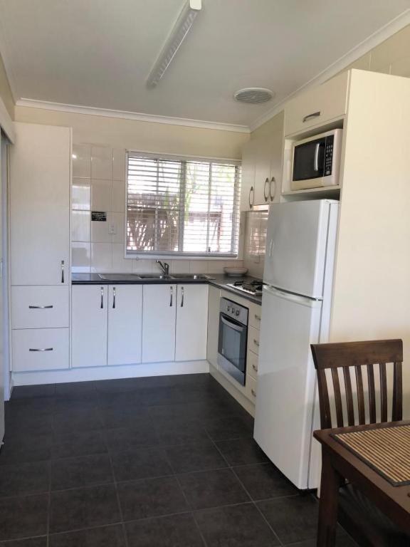The Silver Bream Motel & Self Contained Units Mallacoota Exterior photo