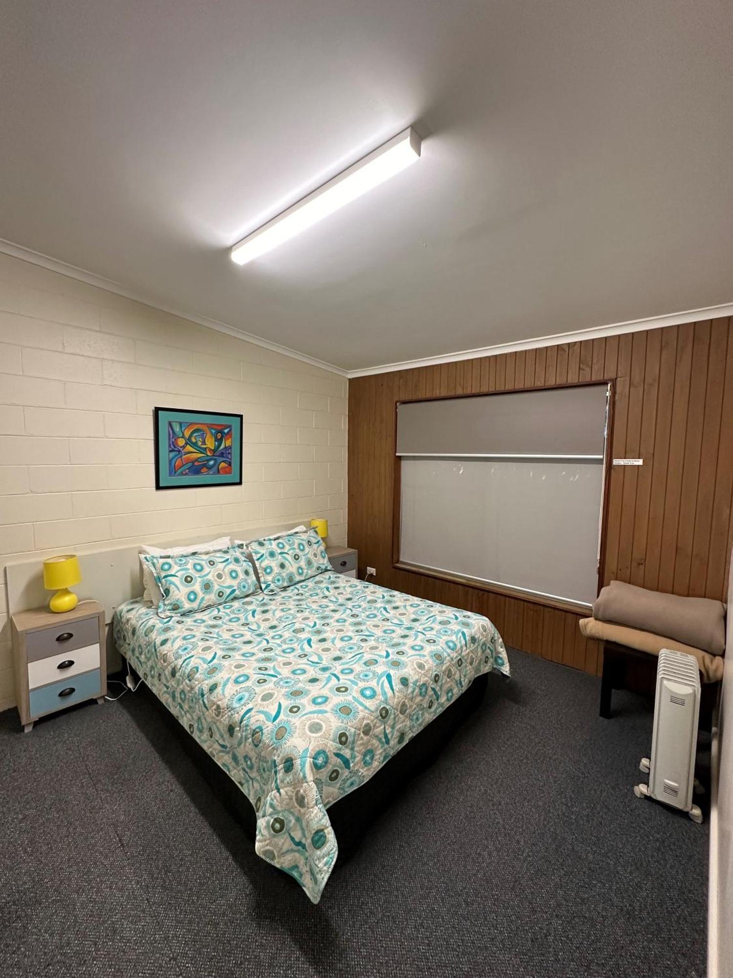 The Silver Bream Motel & Self Contained Units Mallacoota Exterior photo